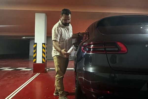 WhatsApp Image 2025-08-13 at 16.53.00 (1)